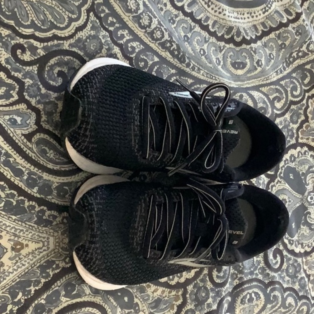Brooks Revel 5 running shoes